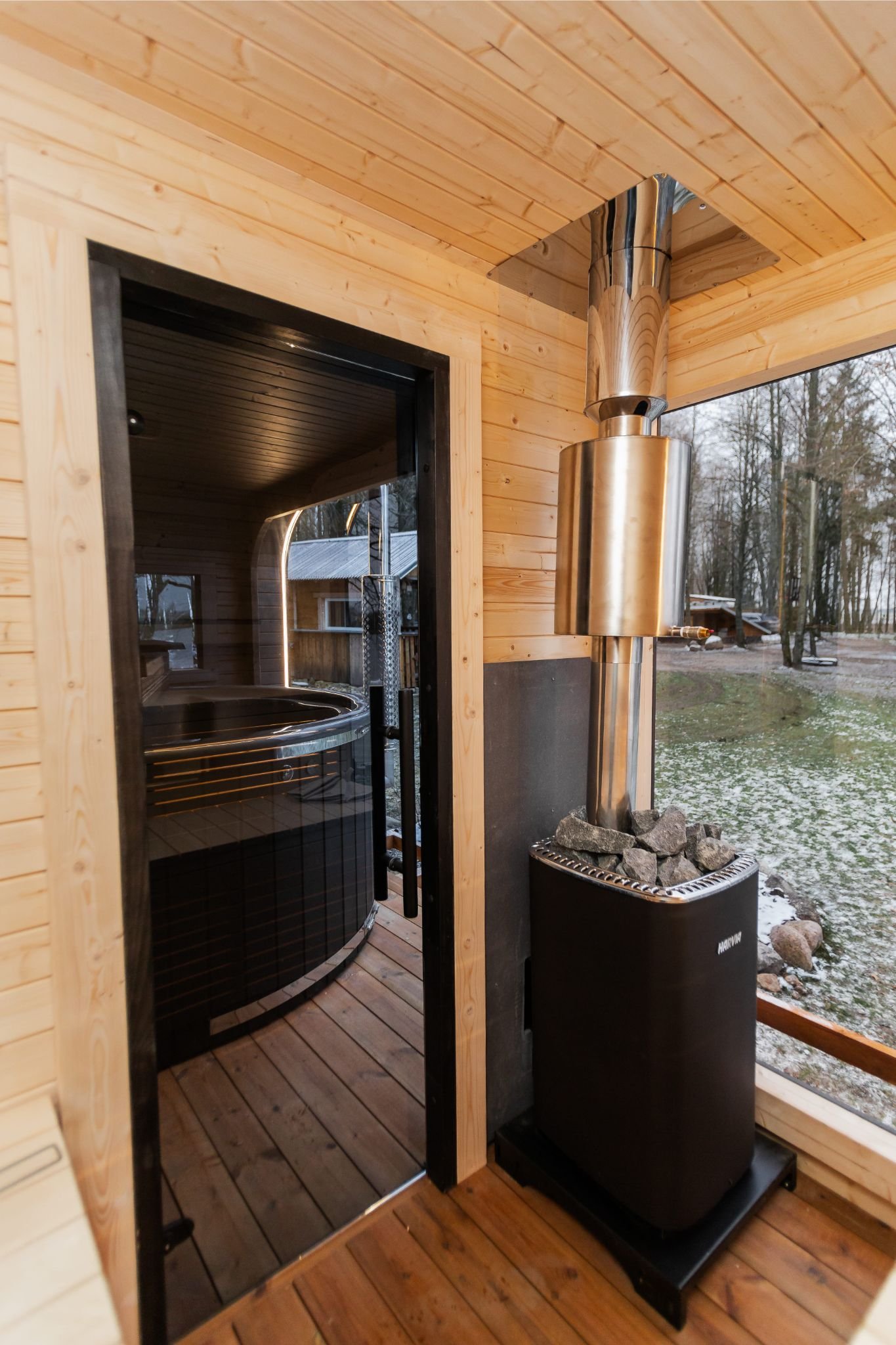 2in1 LUX sauna + hot tub - 85