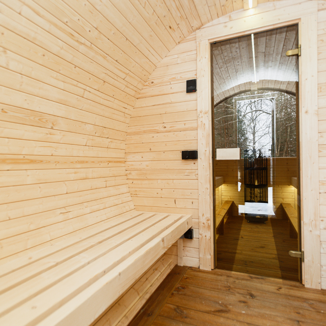 4.5M Round sauna with pre-sauna (9)